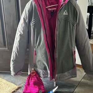 GERRY winter jacket. Gray outer color, pink inside jacket.Size 14/16 girls.